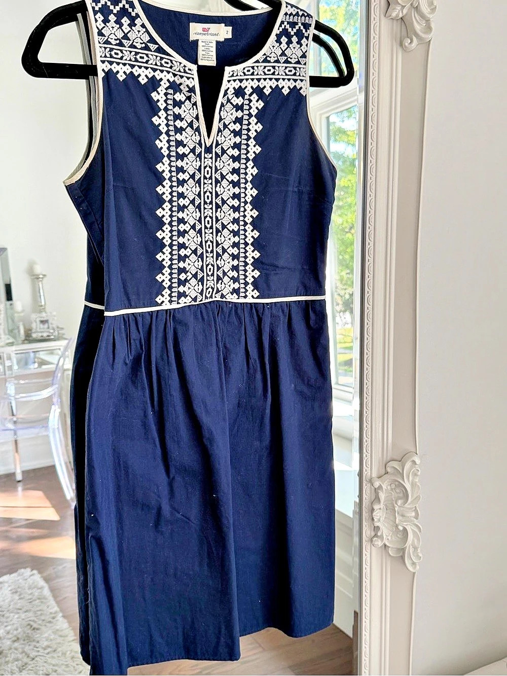 vineyard vines Navy White Embroidered Shift Dress Blue & White Size 2